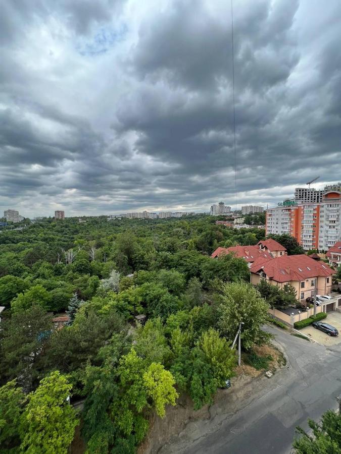 Luxrent Apartamento Chisinau Exterior foto