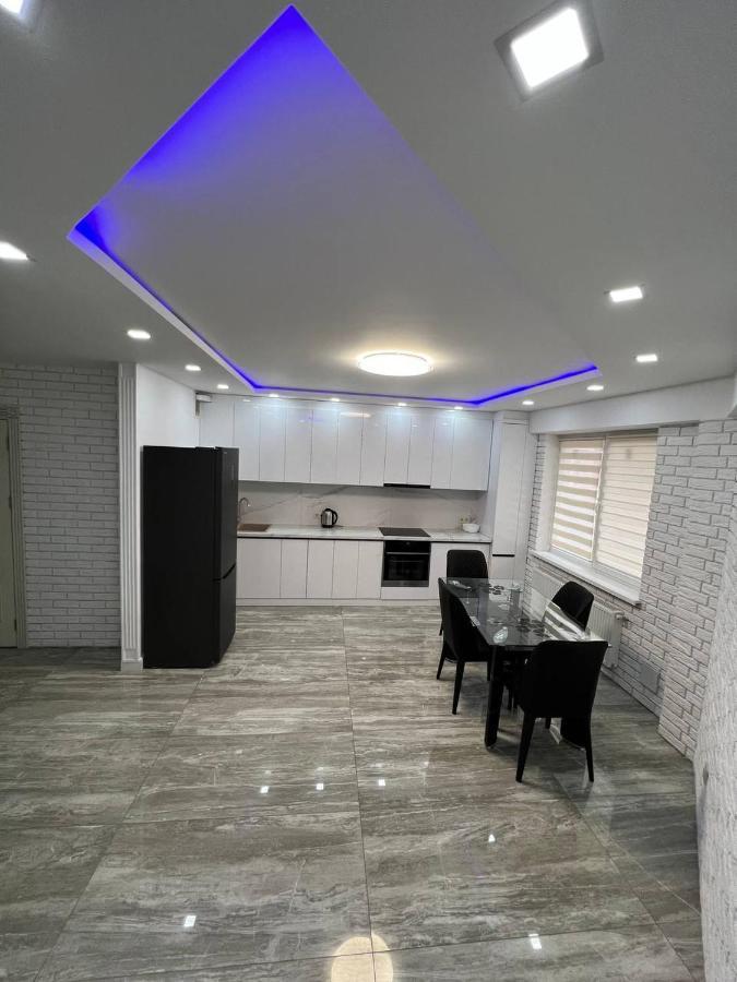 Luxrent Apartamento Chisinau Exterior foto